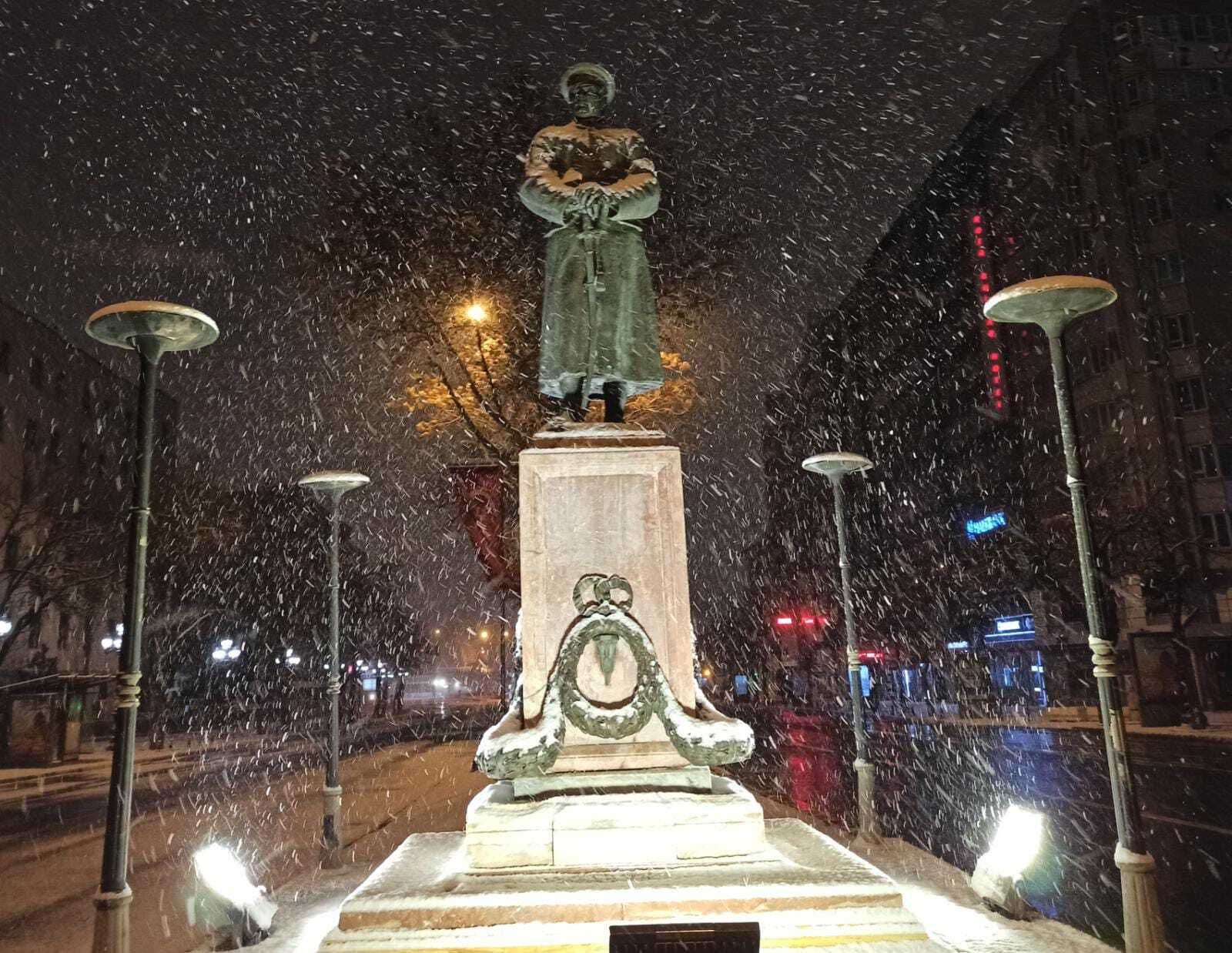 Başkent'te kar yağışı etkili oldu