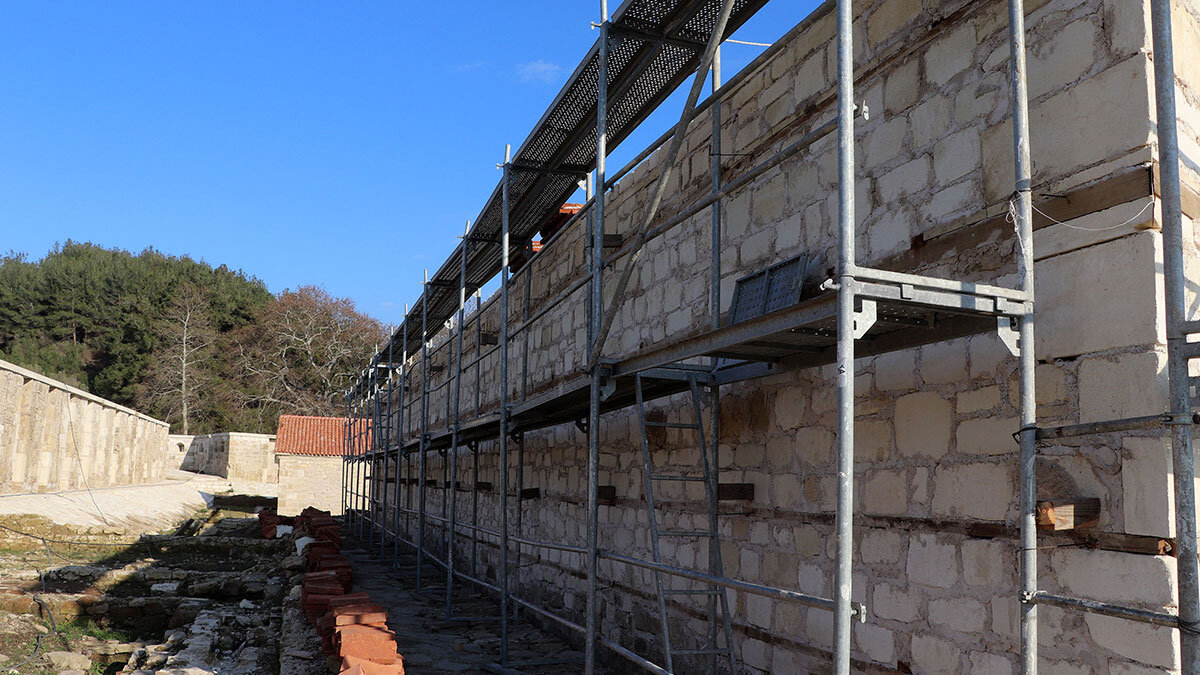 Çanakkale Savaşları sırasında muhabere merkezi olarak kullanılan 201 yıllık Bigalı Kalesi'nin restorasyon çalışmalarında sona yaklaşıldı.