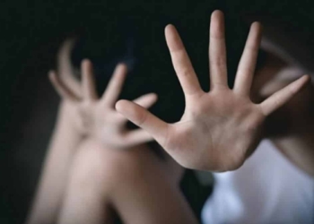 Çocuk istismarcılarının yüzde 75'i tanıdık