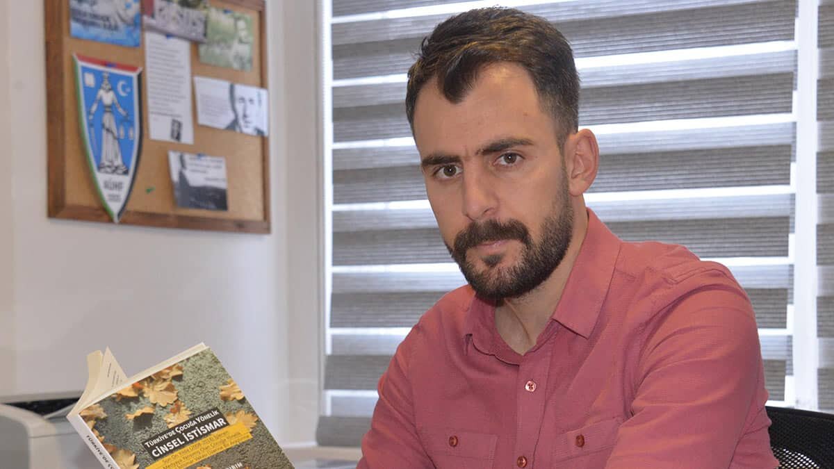 Dr. Sait Yıldırım, 2008- 2018 yıllarındaki çocuğa yönelik istismar vakalarını incelerken, çocuk istismarcılarının yüzde 75'inin tanıdık olduğunu belirledi.