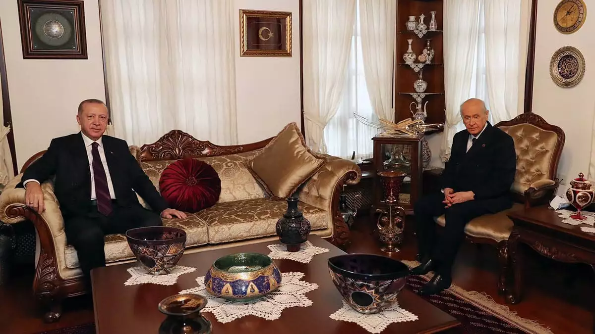 Erdoğan bahçeli'yi evinde ziyaret etti