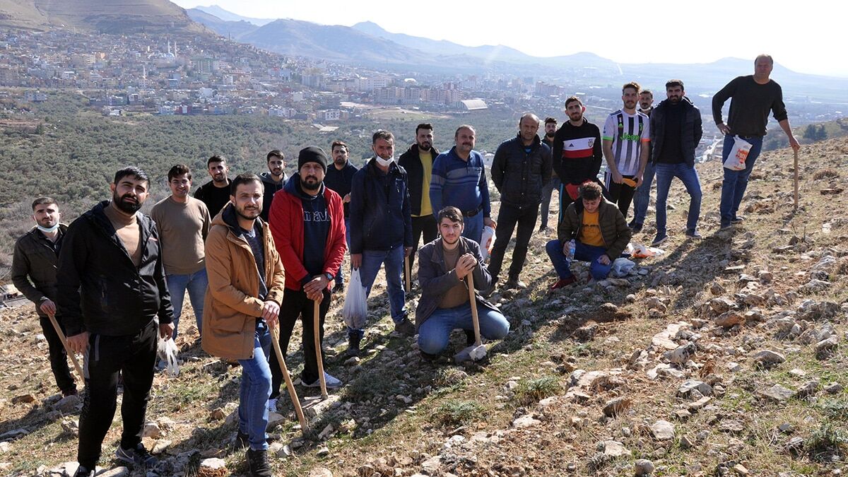 Bir yılda 1.5 ton meşe palamudu ekildi