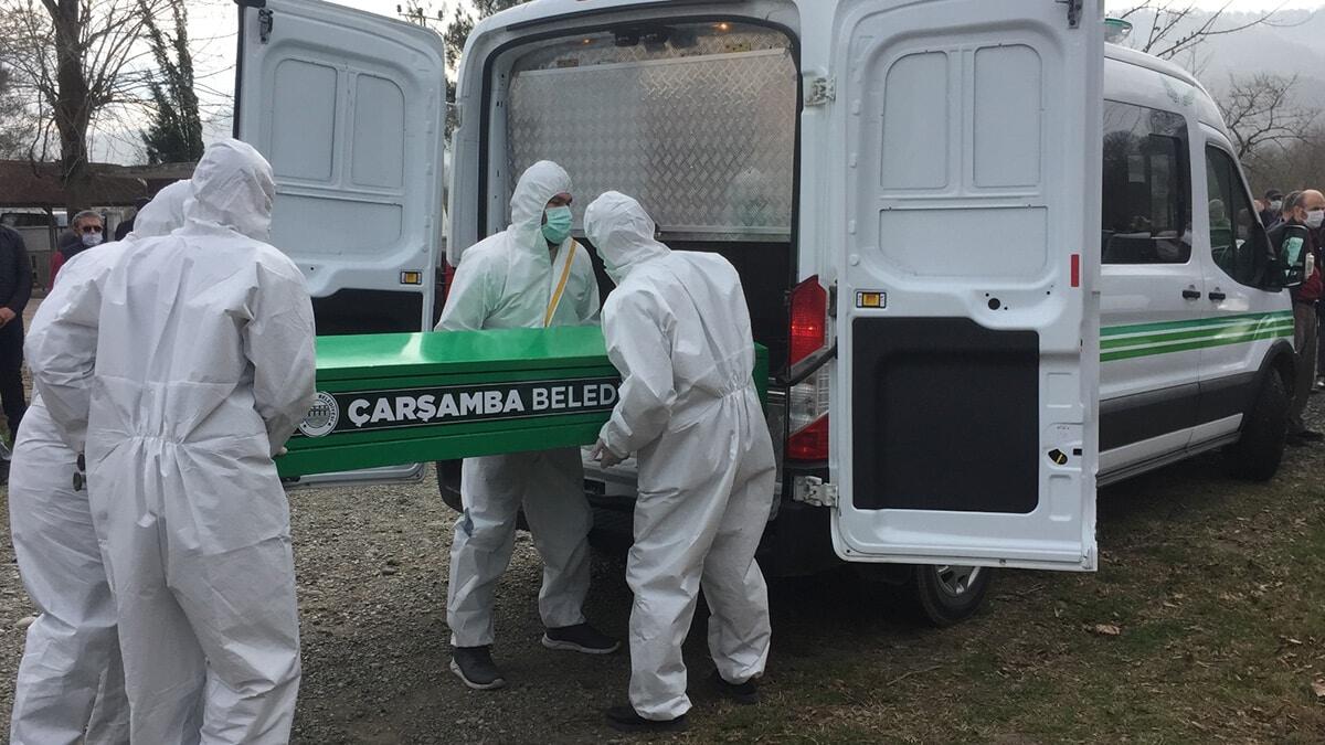 Doktor öğretmen ve esnaf kardeşler virüse yenik düştü