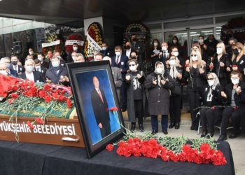 Duayen sanayici Kemal Baysak son yolculuğuna uğurlandı