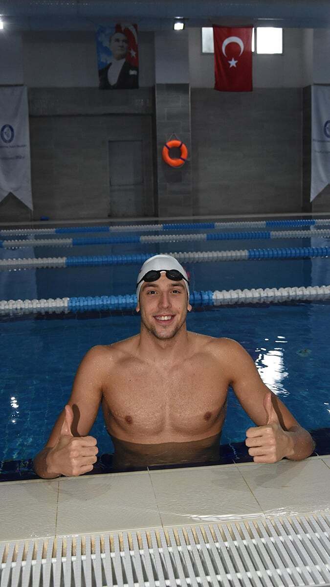 Yılın en iyi çıkış yapan erkek yüzücüsü Emre Sakçı