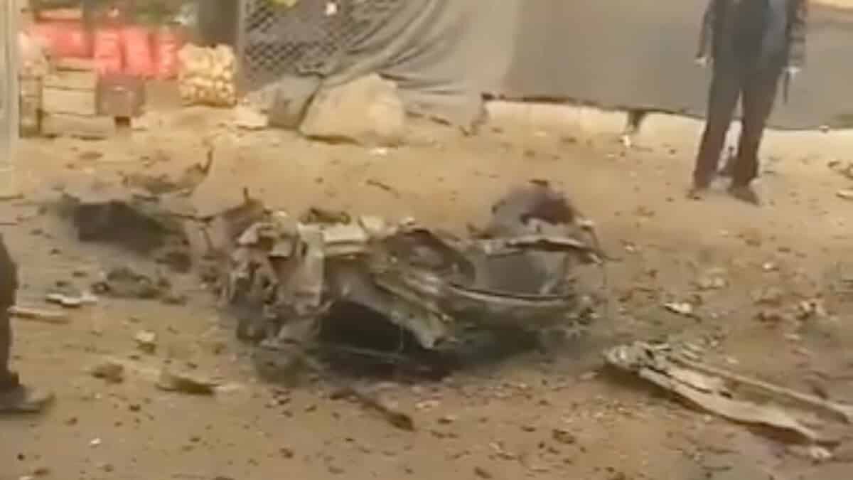 Cinderes'te bombalı araçlı patlama ile ilgili açıklama