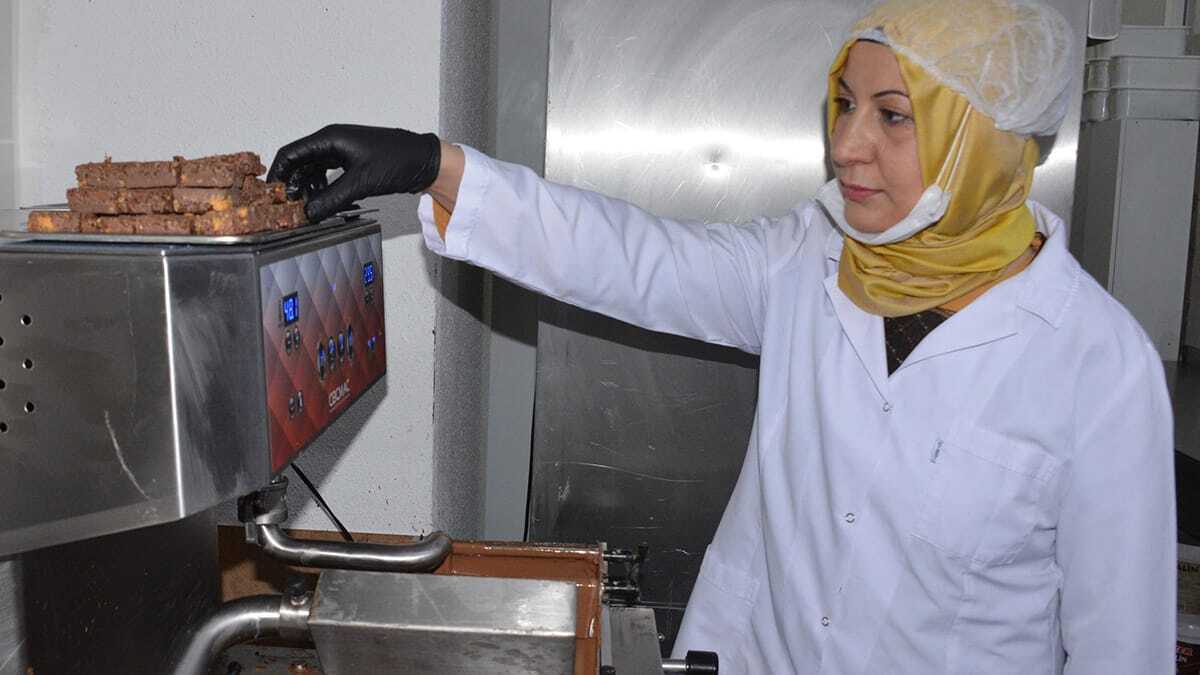 Belçika çikolatasından 60 çeşit ürün yapıyor