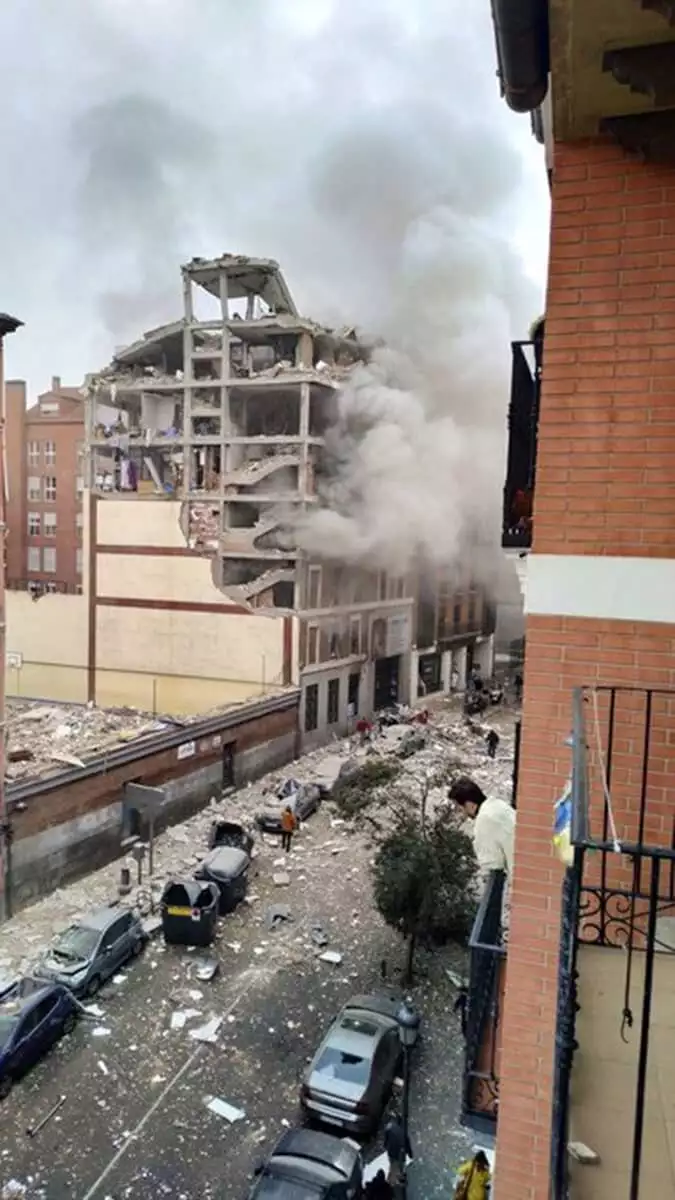Madrid'de şiddetli patlama : 2 ölü