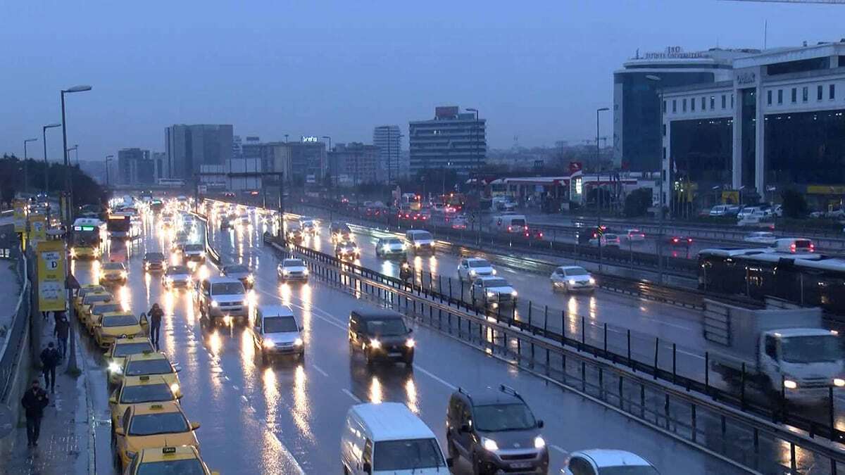 Haliç Köprüsü'nde trafik yoğunluğu