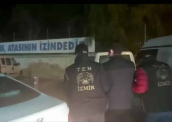 İzmir merkezli 62 ilde FETÖ operasyonu: 156 gözaltı