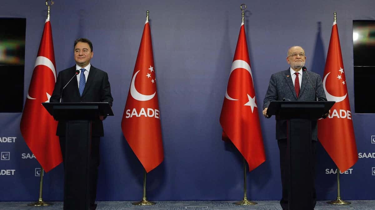 Karamollaoğlu, "Herkes birbiri ile ittifak yapabilir. İttifakların kurulması bugünün gündeminde değil" dedi.