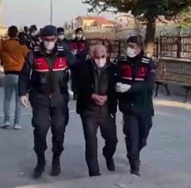 İki sevgilinin öldürülmesi ve dağlık araziye gömülmesine ilişkin gözaltına alınan genç kızın ailesinden 8 kişi adliyeye sevk edildi.