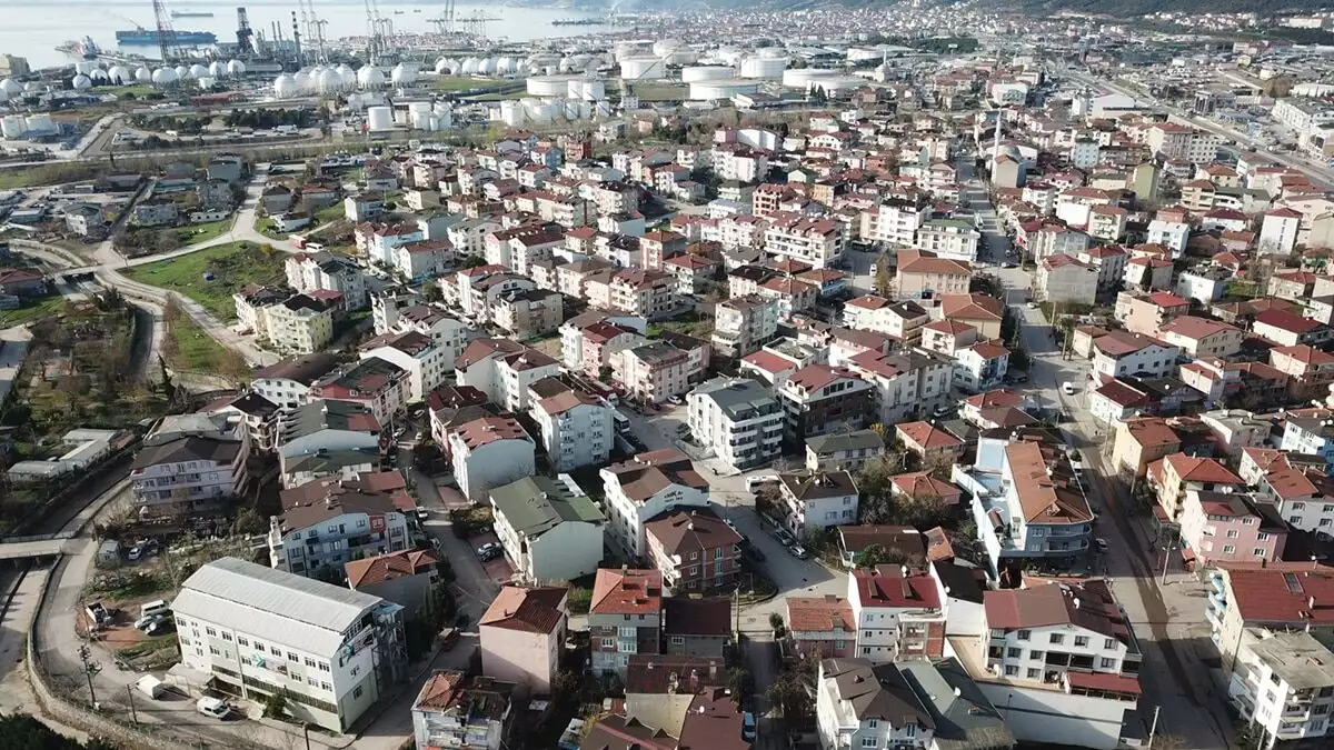 Körfez belediyesi, kocaeli büyükşehir belediyesi ve çevre ve şehircilik bakanlığı ortaklığında yapılan kentsel dönüşüm projesi ile körfez ilçesinin kuzeyinde yeni konutlar inşa edilecek.