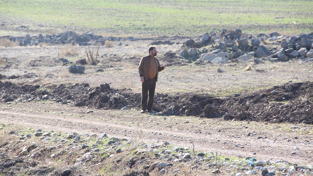 Türkiye'de yağışların mevsim normallerinin altında olması ve baraj seviyelerindeki düşüş nedeniyle başlayan kuraklık korkusu nedeniyle, Diyarbakır'da çiftçilerin çoğunluğu yapacakları hububat ekimi öncesi toprağa atacakları gübreyi almadı.