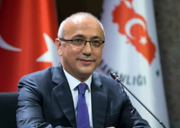 Bütçe açığını yüzde 3.5 olarak hedefliyoruz