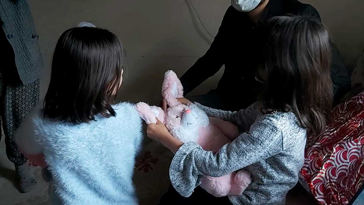 Yaşasın artık babam gelmeyecek dayak yemeyeceğiz