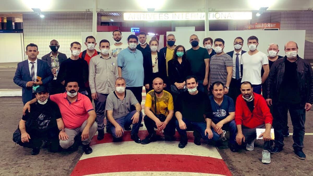 'Mozart' gemisi için 22 kişilik destek ekibi Gabon'da