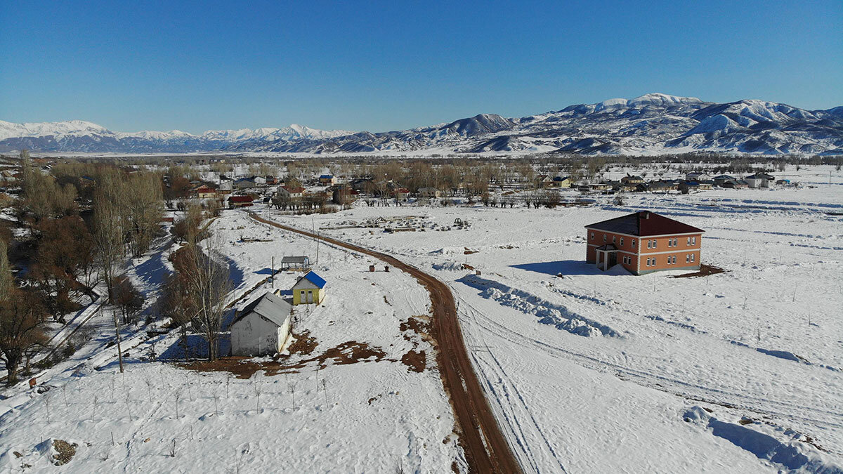 2 bin 500 rakımlı Munzur Gözeleri'nde kış güzelliği
