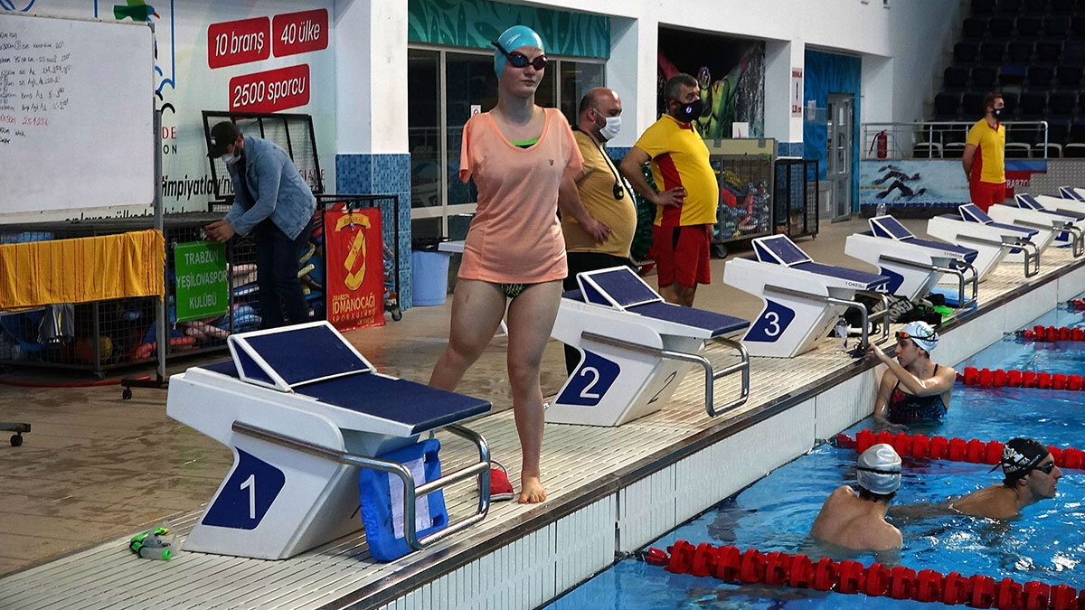 Paralimpik milli yüzücülerin hedefi madalya