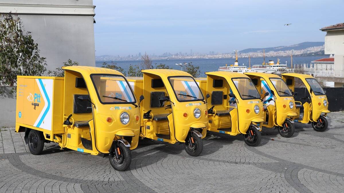 PTT'nin elektrikli araçları, Adalar'da hizmete başladı 