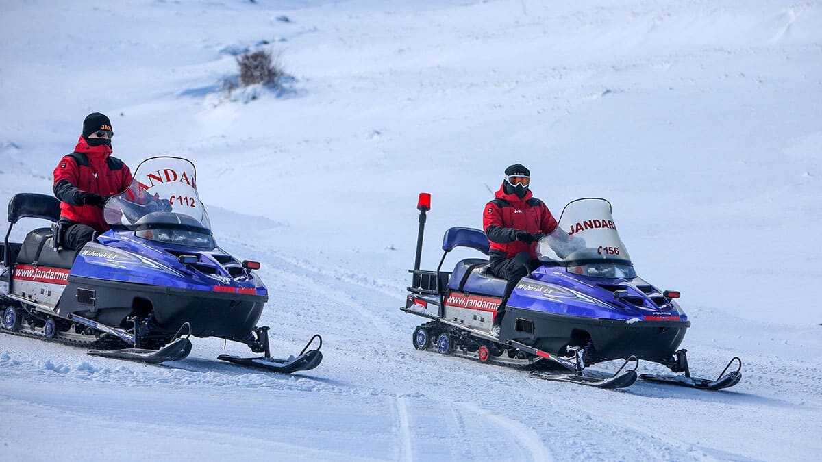 Saklıkent Kayak Merkezi beyaza büründü