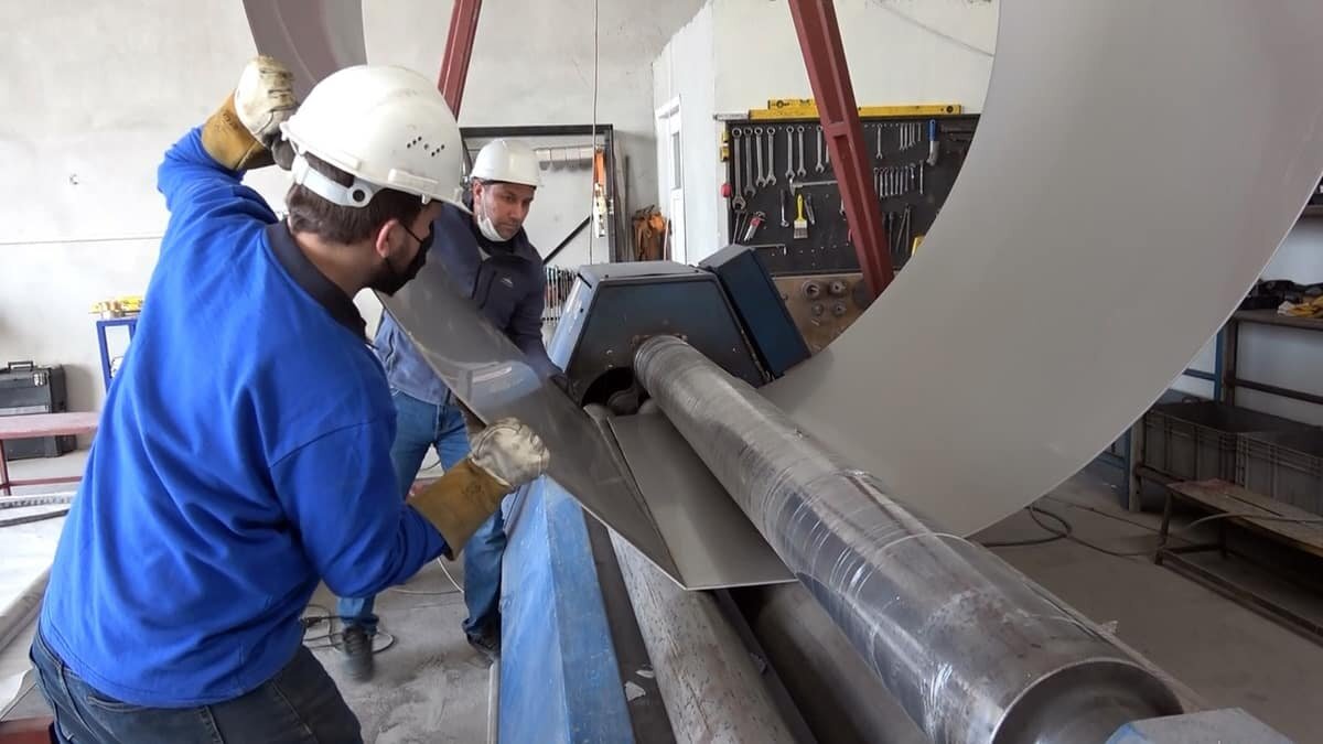 Suriyeli kardeşler dev kazanlar üretip ihracata başladı