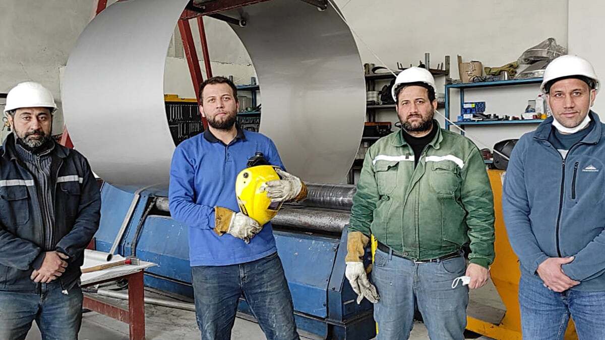 Suriyeli kardeşler dev kazanlar üretip ihracata başladı