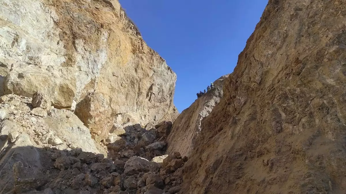 Şırnak'ta kömür ocağında göçük; 1 işçi yaralı, 1 işçi kurtarılmaya çalışılıyor