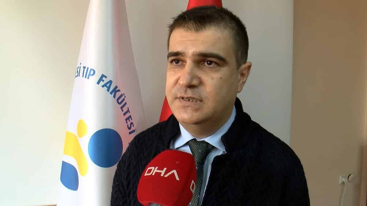 Dr. Bektaş, "Gen tedavisinde 'Nusinersen'de yani mevcut ilaçta da en önemli nokta erken verilmesi. En önemli şey SMA tedavisinde geç kalmamak" dedi.