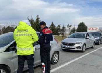 Sokağa çıkma kısıtlamasına uymayan 51 bin 152 kişiye ceza