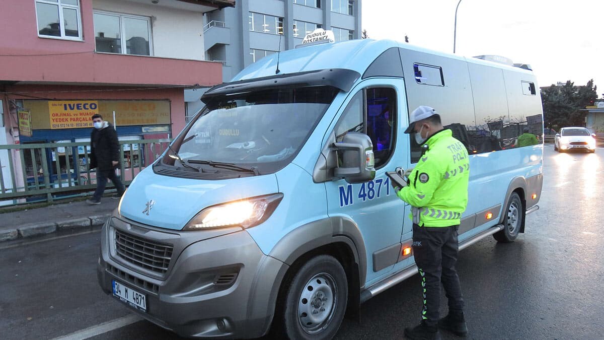 Toplu ulaşım araçları denetlendi
