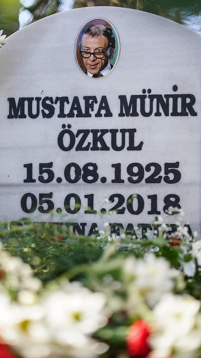 Münir Özkul ölümünün 3. yıldönümünde anıldı