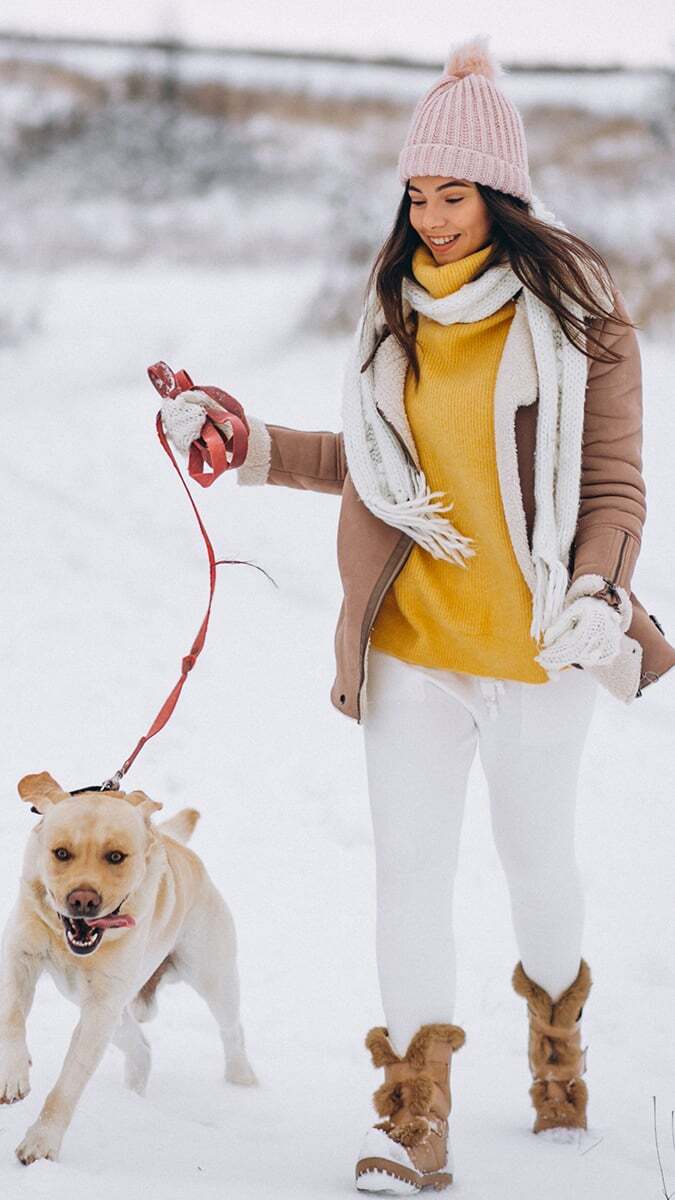 Çamlıca Medipol Üniversitesi Hastanesi Ortopedi ve Travmatoloji Bölümünden Op. Dr. Aybars Tekcan, Karda düşmeden yürümenin 10 kuralını anlattı.