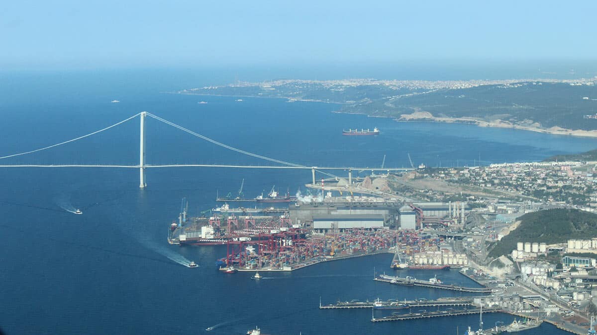 Zeytinoğlu, Avrupa'daki talebin bizim ihraç ettiğimiz ürünlere talebinin olması çok güzel. Sanayi olarak aşı öncesi bu kadar başarıyı da birçok ülke gösteremedi.