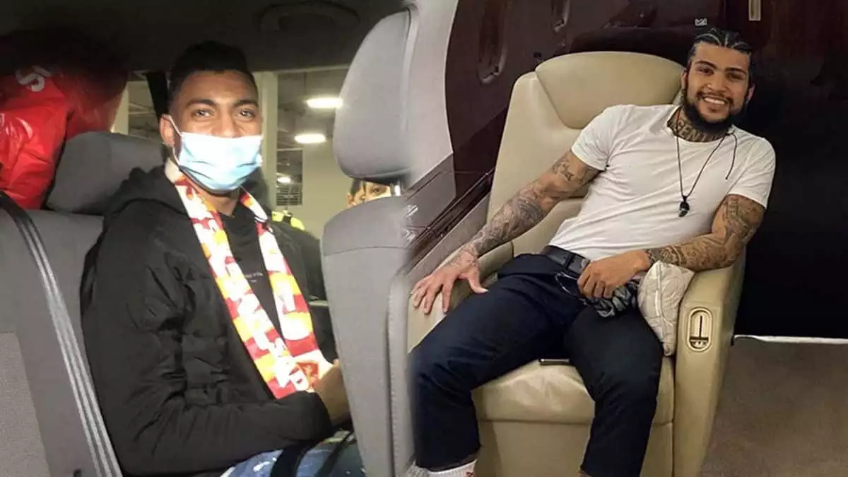 Galatasaray'ın transferleri mostafa mohamed ve yedlin i̇stanbul'da