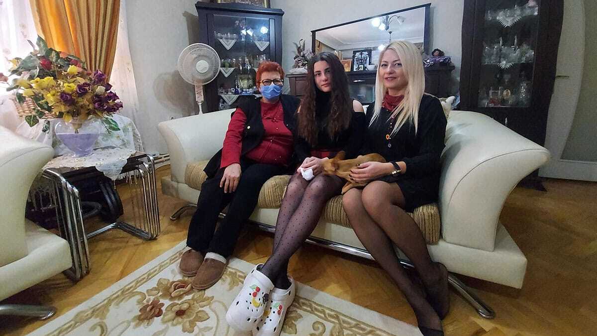 13 yaşındaki Yaren, kitap yazdı