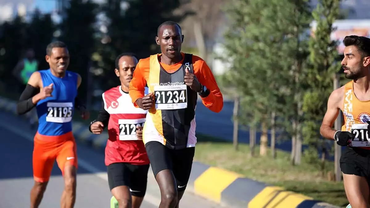 41'inci uluslararası trabzon yarı maratonu koşuldu