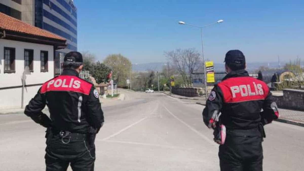 Bakanlıktan sokak kısıtlaması açıklaması