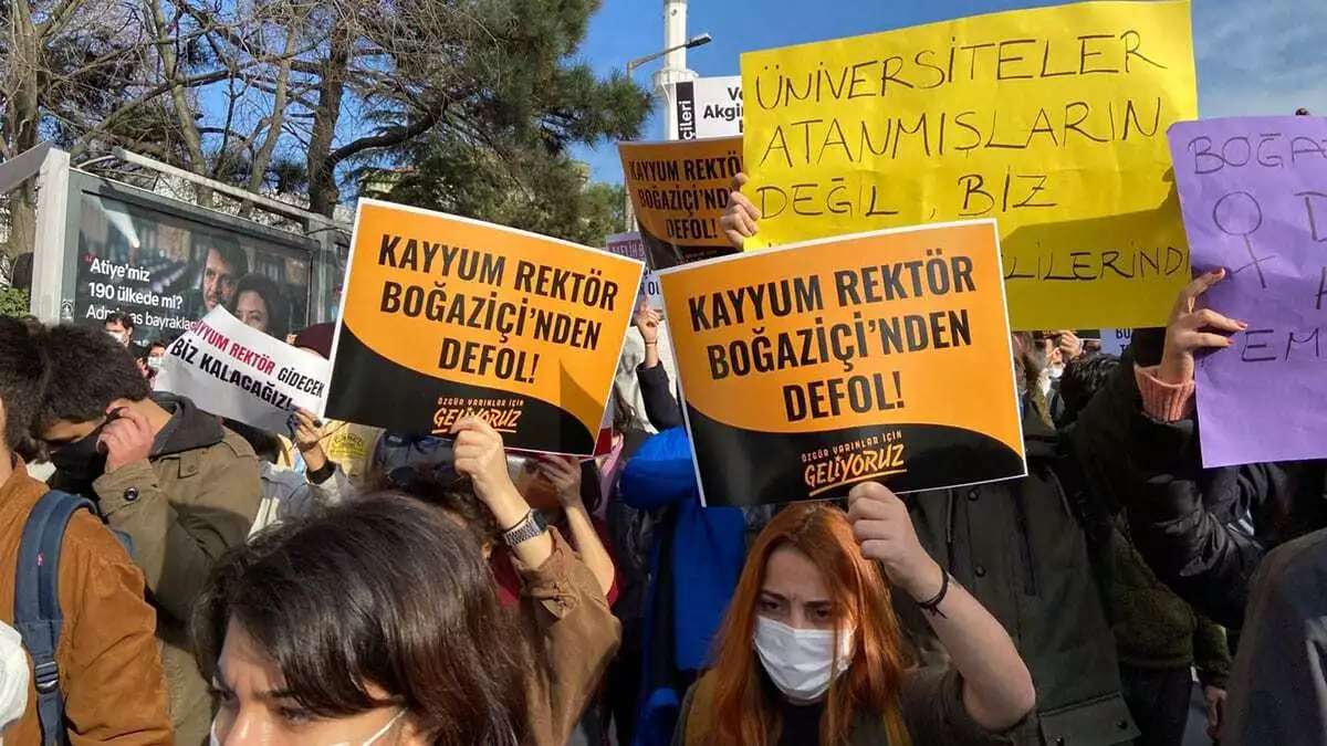 Boğaziçi üniversitesi eylemlerinde 76 kişi serbest bırakıldı