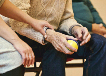 Covid 19 hastalarında, felç ve inme riski 7.5 kat artıyor