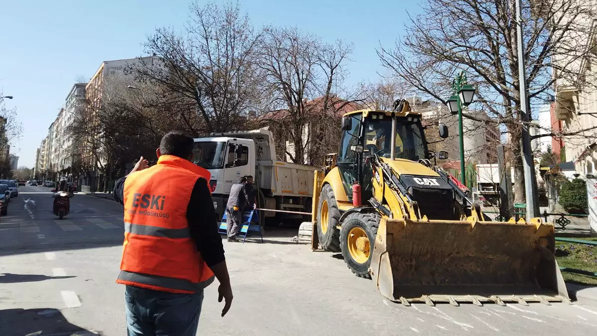 Kanalizasyon hattı yenileme çalışmalarına başlandı