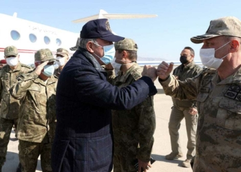 Hulusi Akar Pençe Kartal-2 Harekatı sınır hattında