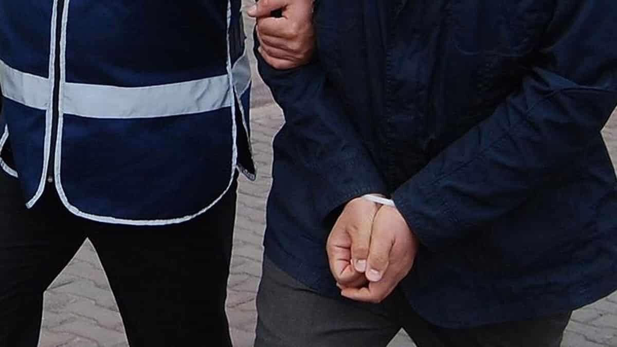 İkna edilen 1 terörist teslim oldu