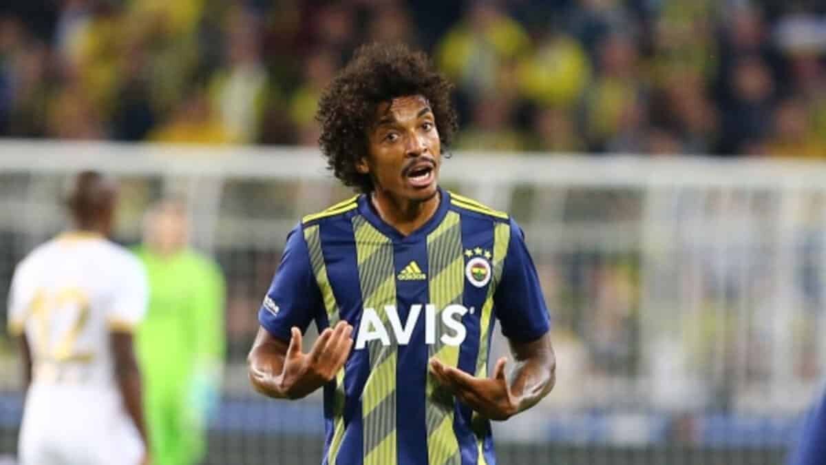 Luiz Gustavo Galatasaray derbisinde forma giyemeyecek