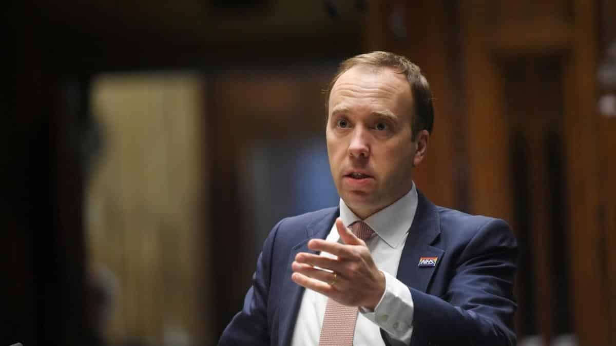 10 milyon kişi aşının ilk dozunu aldı