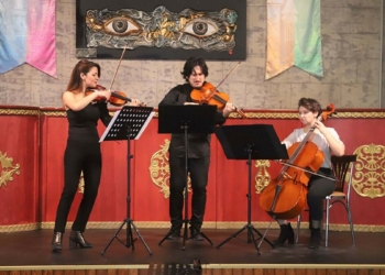 Şatoda Müzik konserleri devam ediyor
