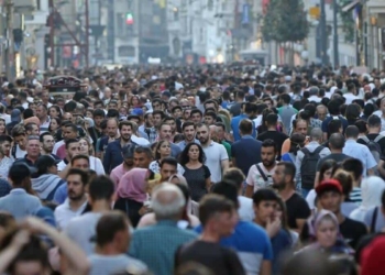 Türkiye'nin nüfusu 83 milyon 614 bin 362 kişi