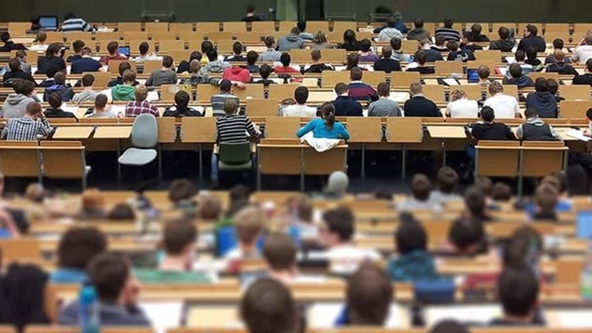 YÖK'ten yüz yüze eğitim kararı