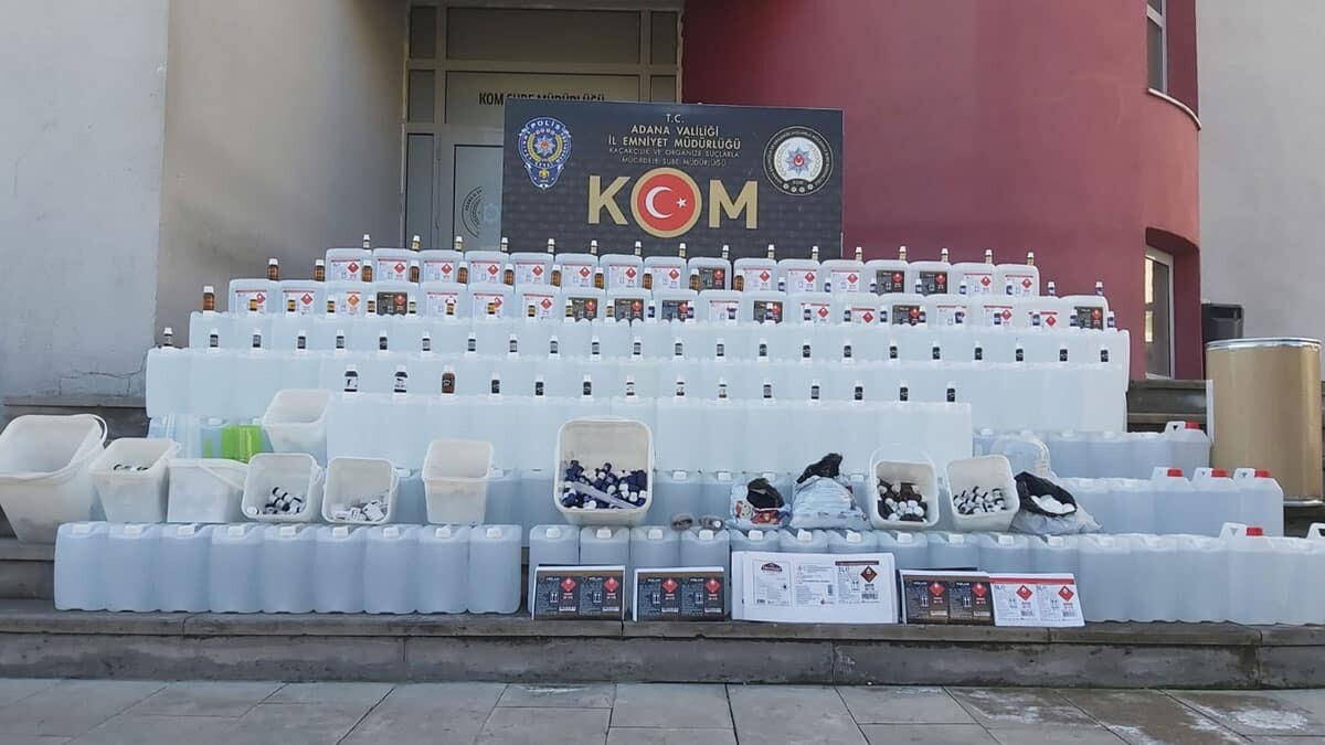 Adana'da sahte içki imalathanesine baskın: 1 gözaltı