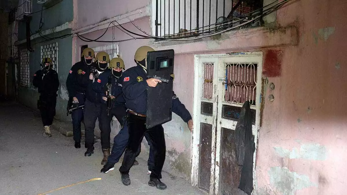 Adana'da terör örgütü deaş operasyonu